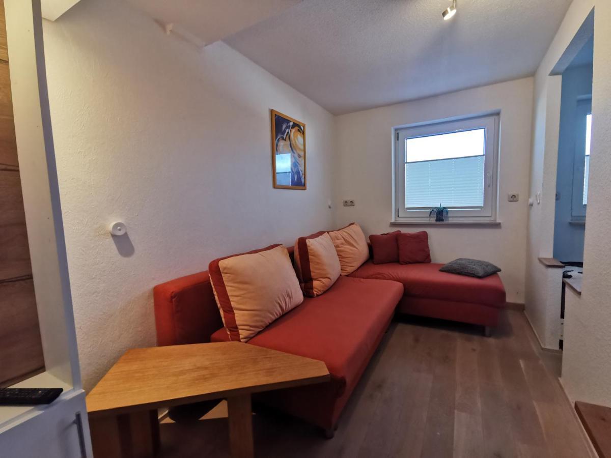 Ferienwohnung Und Pension Guertler Werdau Exteriör bild